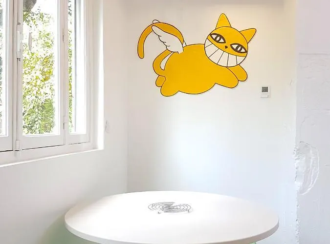 Bonjour Couette-café *