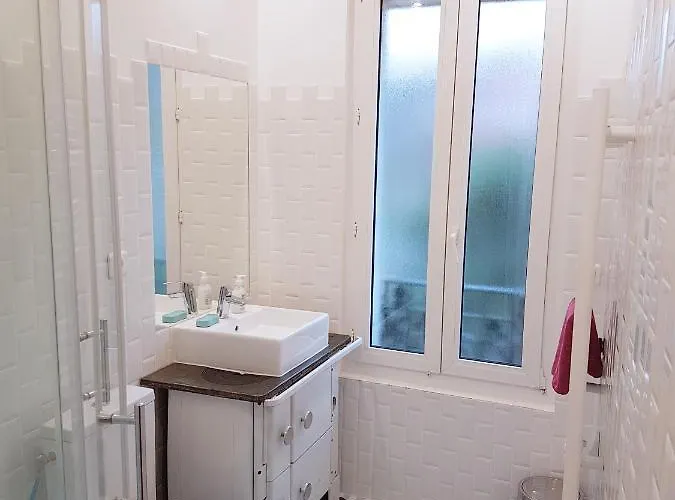 Bonjour Nocleg ze śniadaniem Paryż