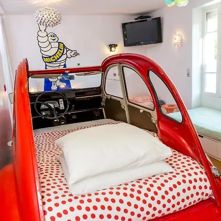 Bonjour * باريس